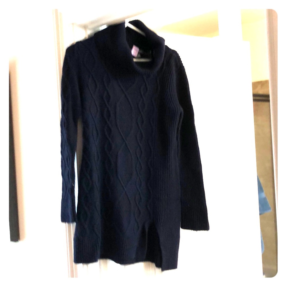 Maternity A Pea in the pod navy sweater